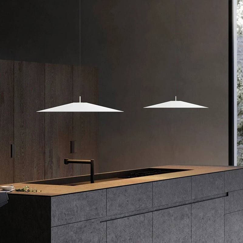 Skandináv LED Függőlámpa Étkezőbe – Fekete Fehér 45-65 cm Dimmer