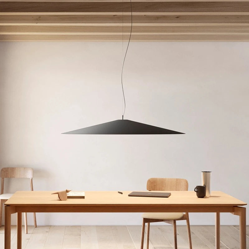 Skandináv LED Függőlámpa Étkezőbe – Fekete Fehér 45-65 cm Dimmer