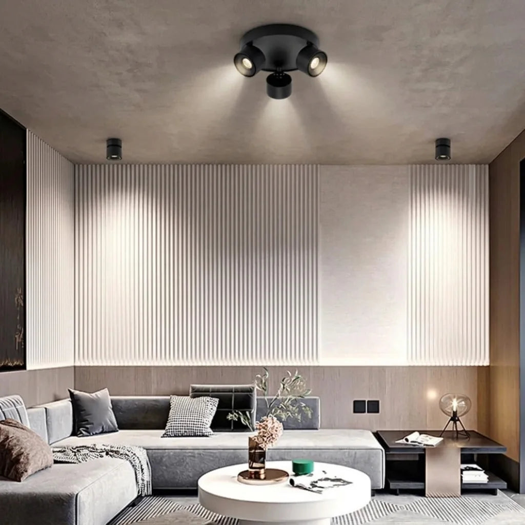 Fekete LED spotlámpák modern nappaliban