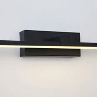 Fekete fali tartó és LED fényterelő közelről