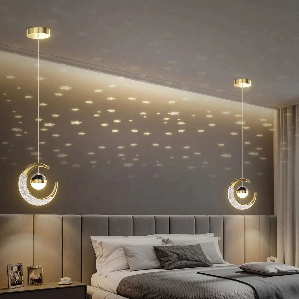 Hold függőlámpák csillagvetítéssel a hálószobában