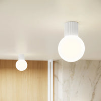 Opálgömb mennyezeti lámpa bordázott hengerrel fürdőszobában