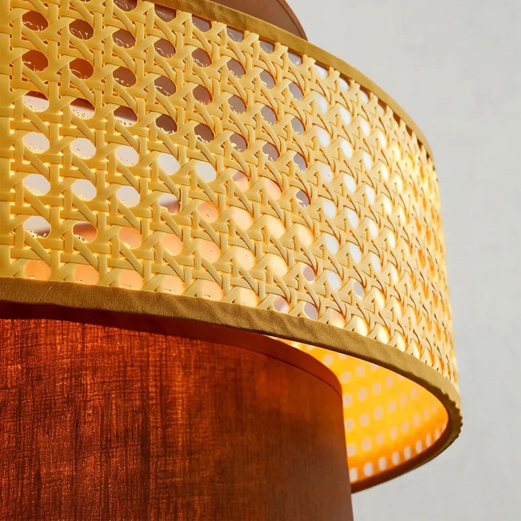 Bécsi fonatú rattan és textil búra közelről